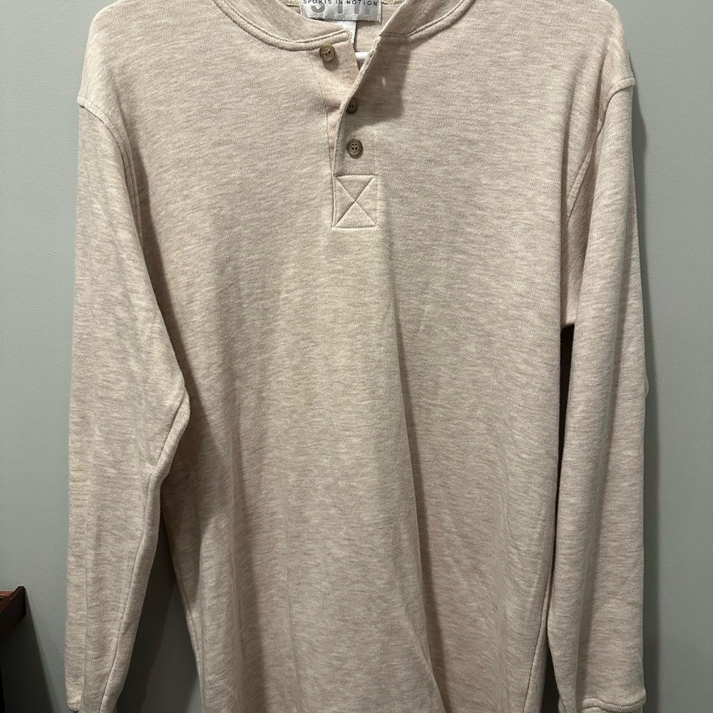 Long-Sleeve Henley Shirt in Light Beige - Casual Comfort